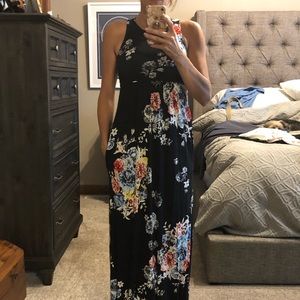 Maxi dress. Floral